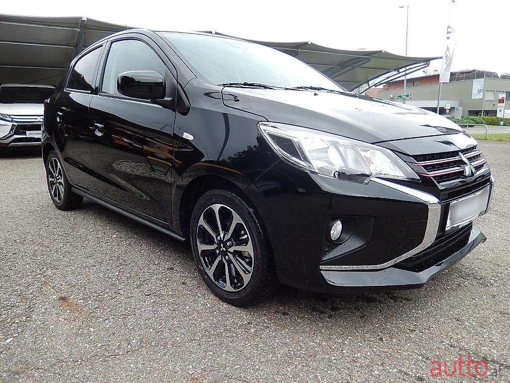 2024' Mitsubishi Space Star photo #2