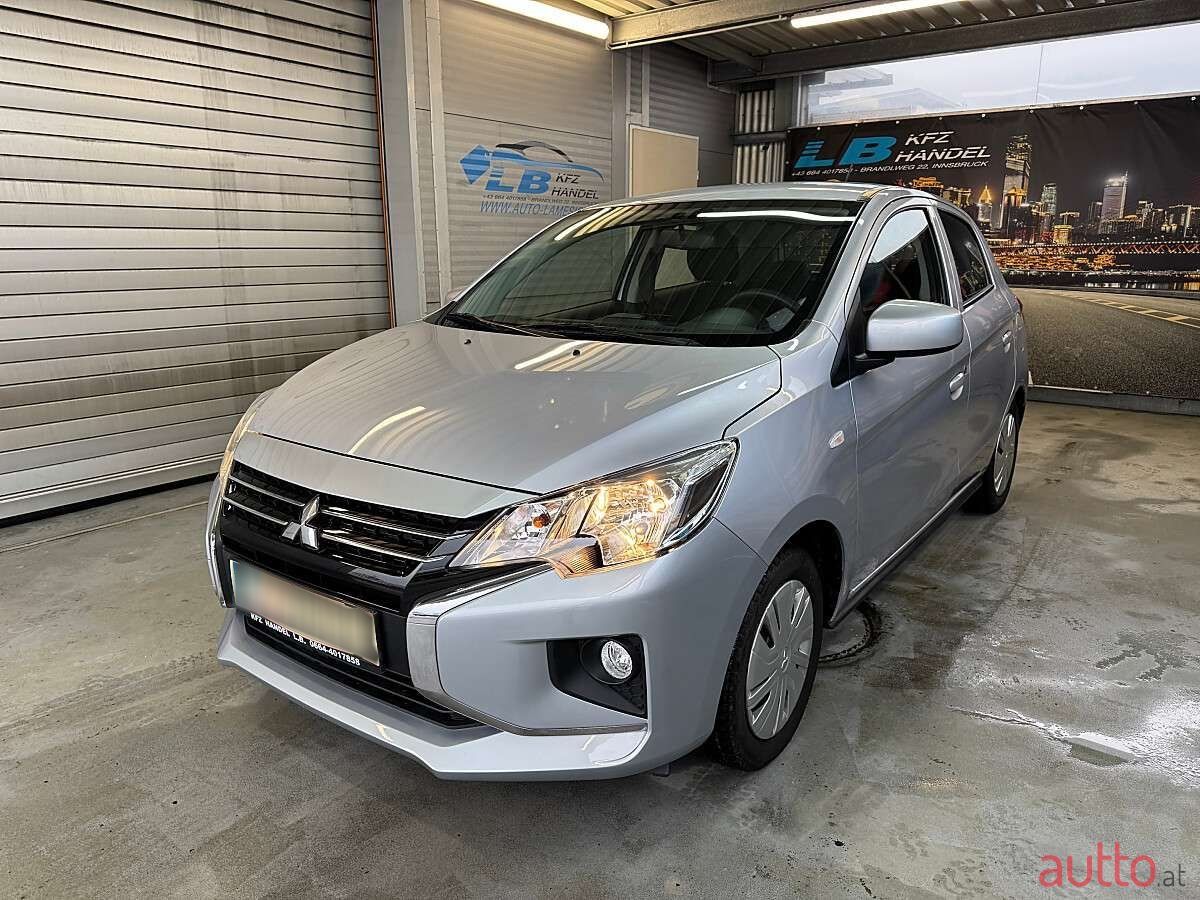 2020' Mitsubishi Space Star photo #3