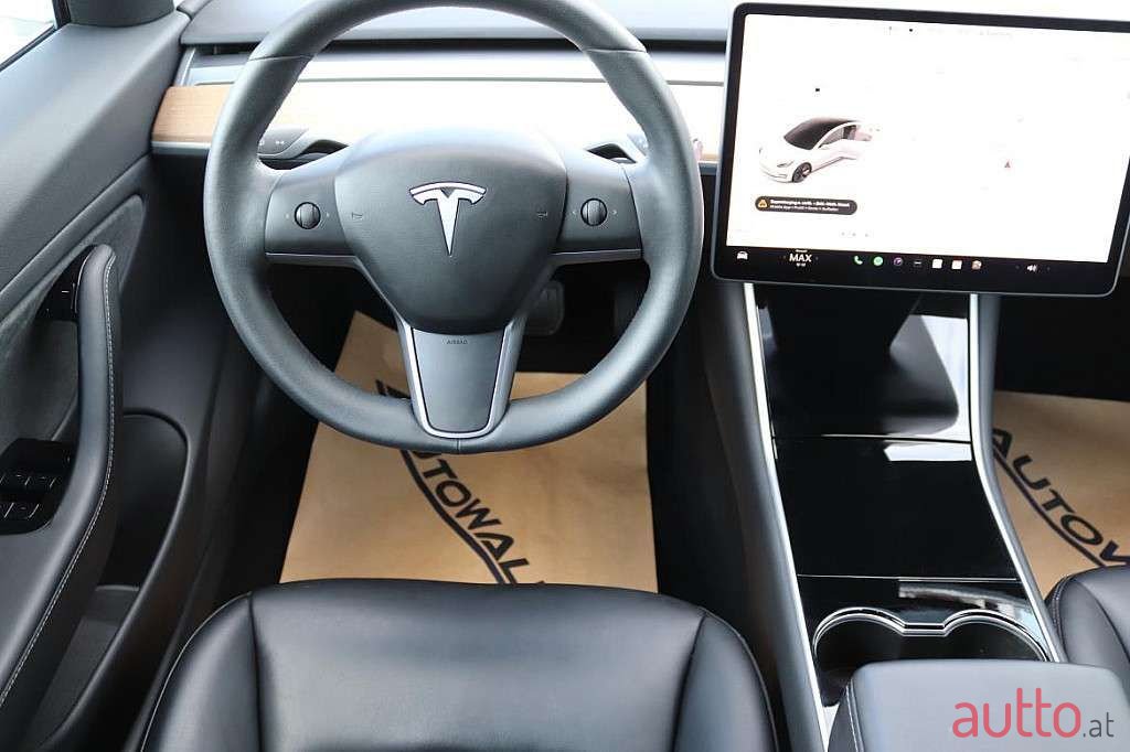 2019' Tesla Model 3 photo #6