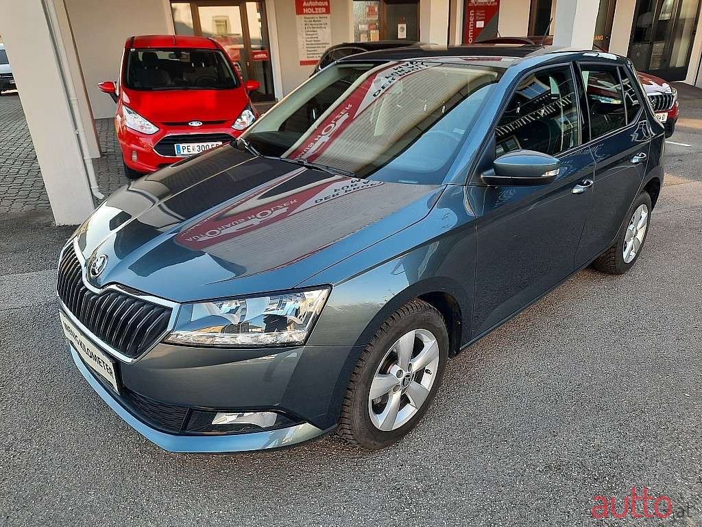 2019' Skoda Fabia photo #2