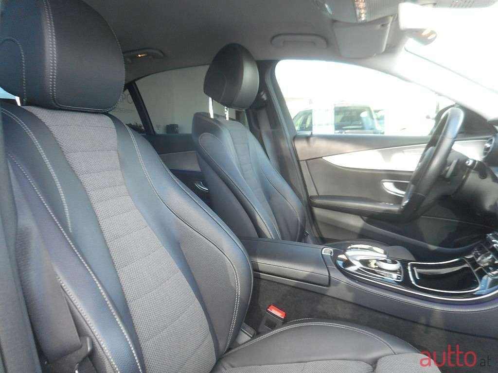2016' Mercedes-Benz E-Klasse photo #2