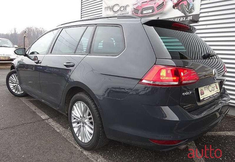 2015' Volkswagen Golf photo #1