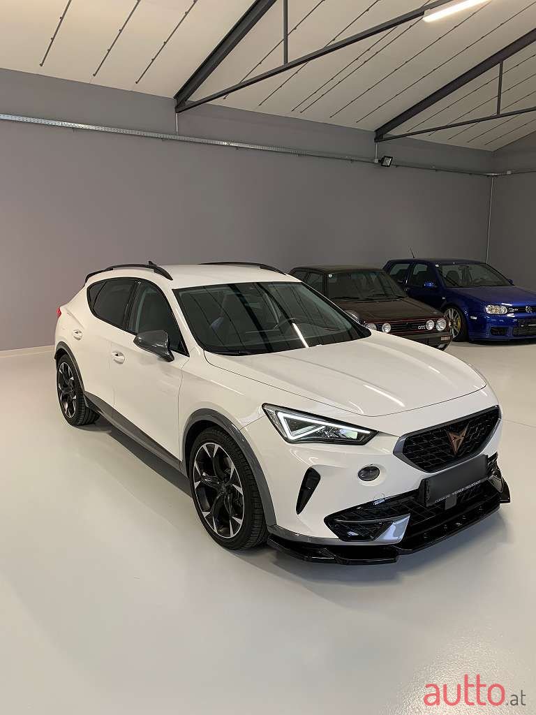 2022' Cupra Formentor photo #2