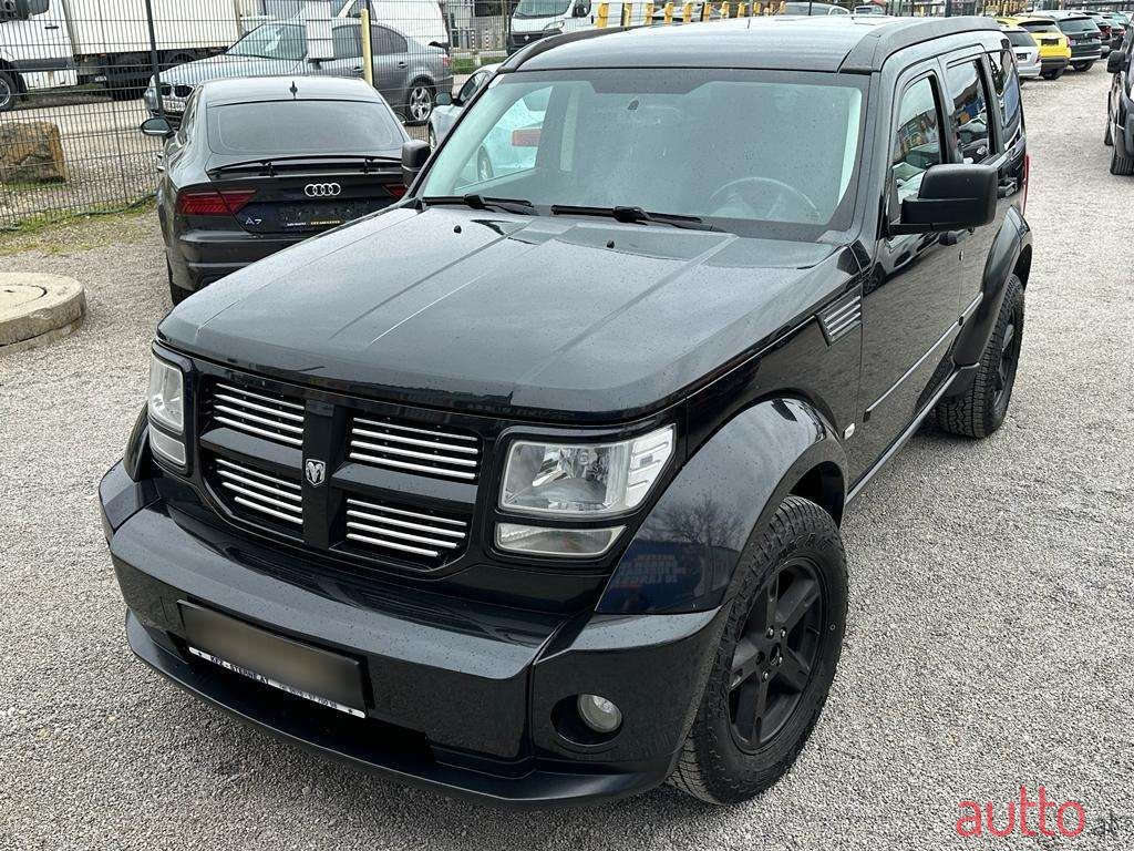 2009' Dodge Nitro photo #4