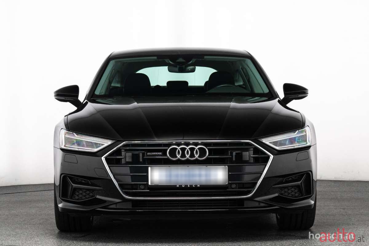 2023' Audi A7 photo #2