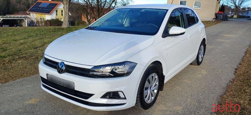 2021' Volkswagen Polo photo #1