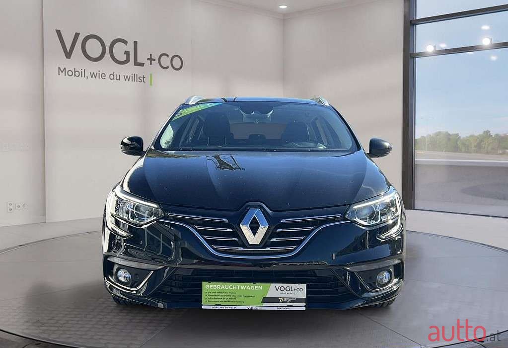 2021' Renault Megane photo #6