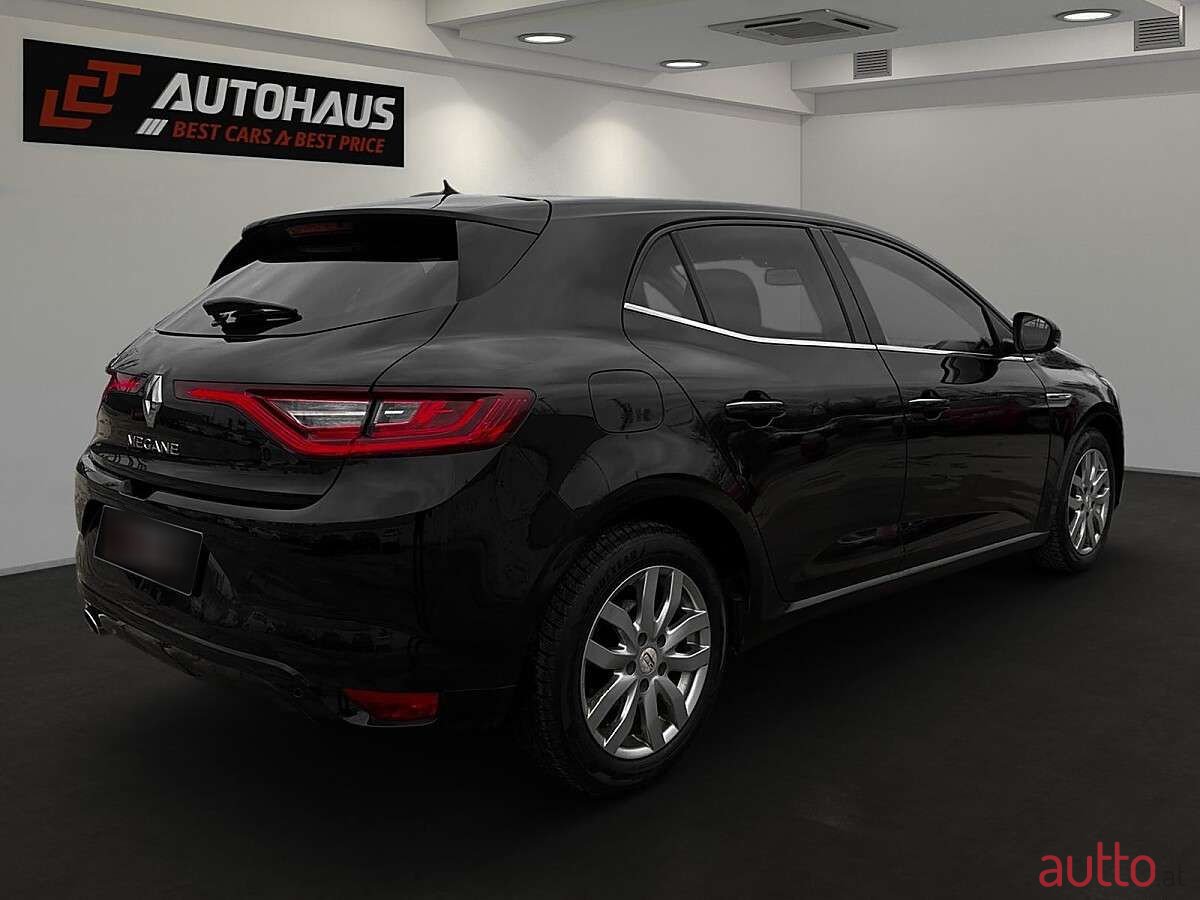 2016' Renault Megane photo #6