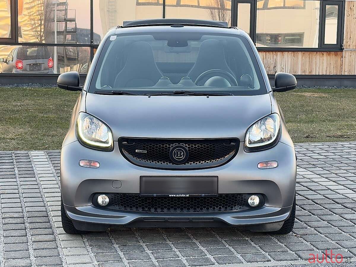 2017' Smart Fortwo photo #2