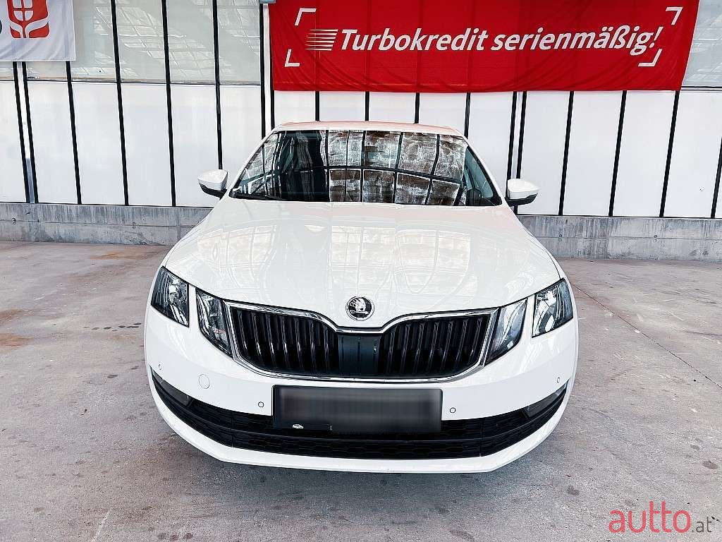 2018' Skoda Octavia photo #2