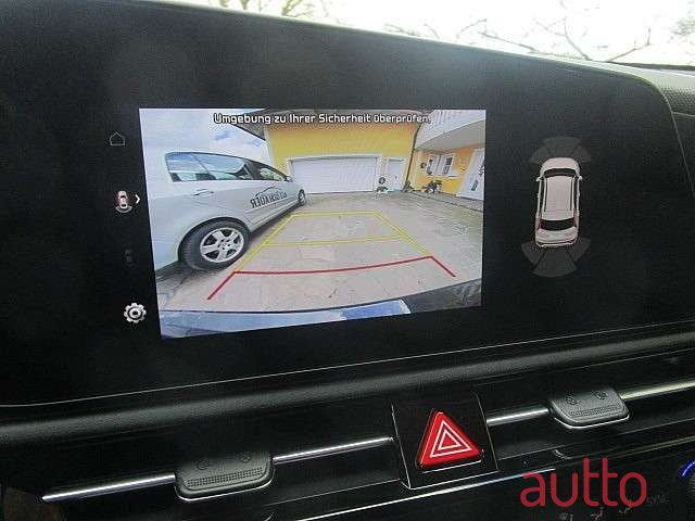 2022' Kia Niro photo #6