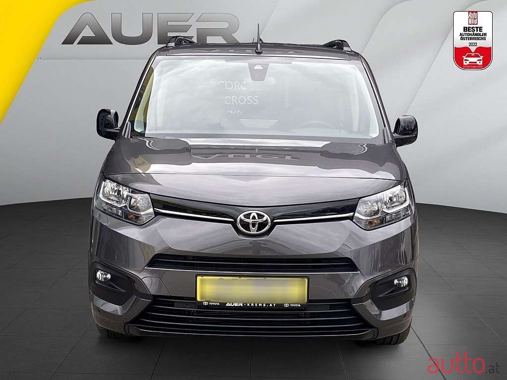 2023' Toyota ProAce photo #2
