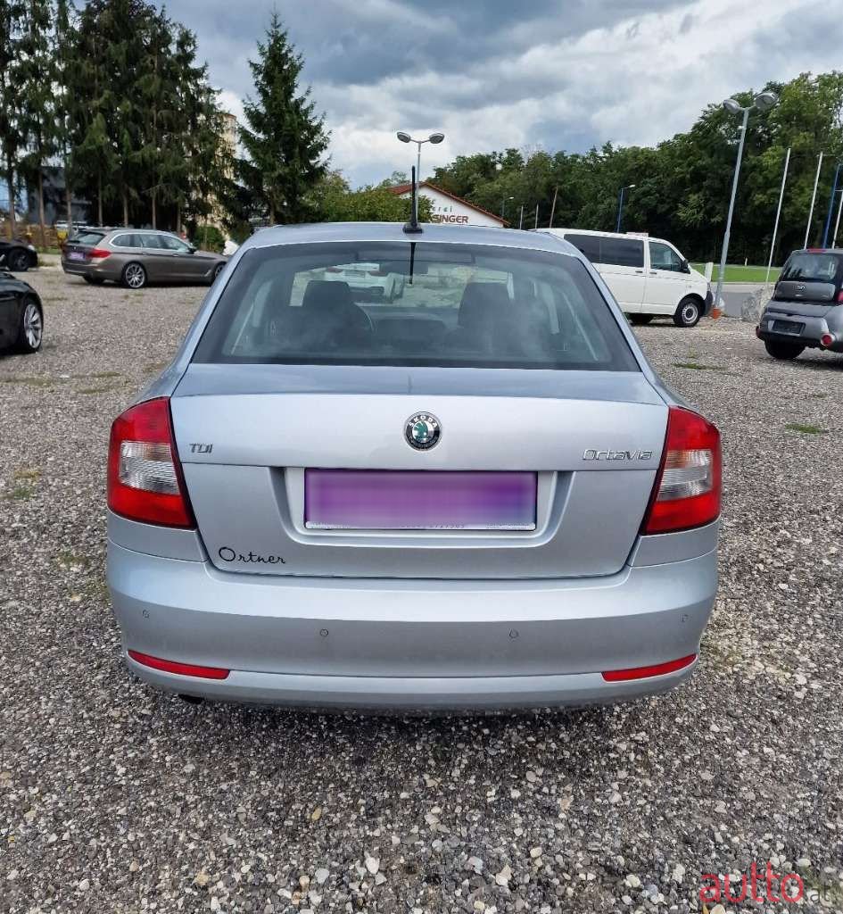 2011' Skoda Octavia photo #4