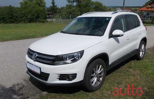 2013' Volkswagen Tiguan photo #3
