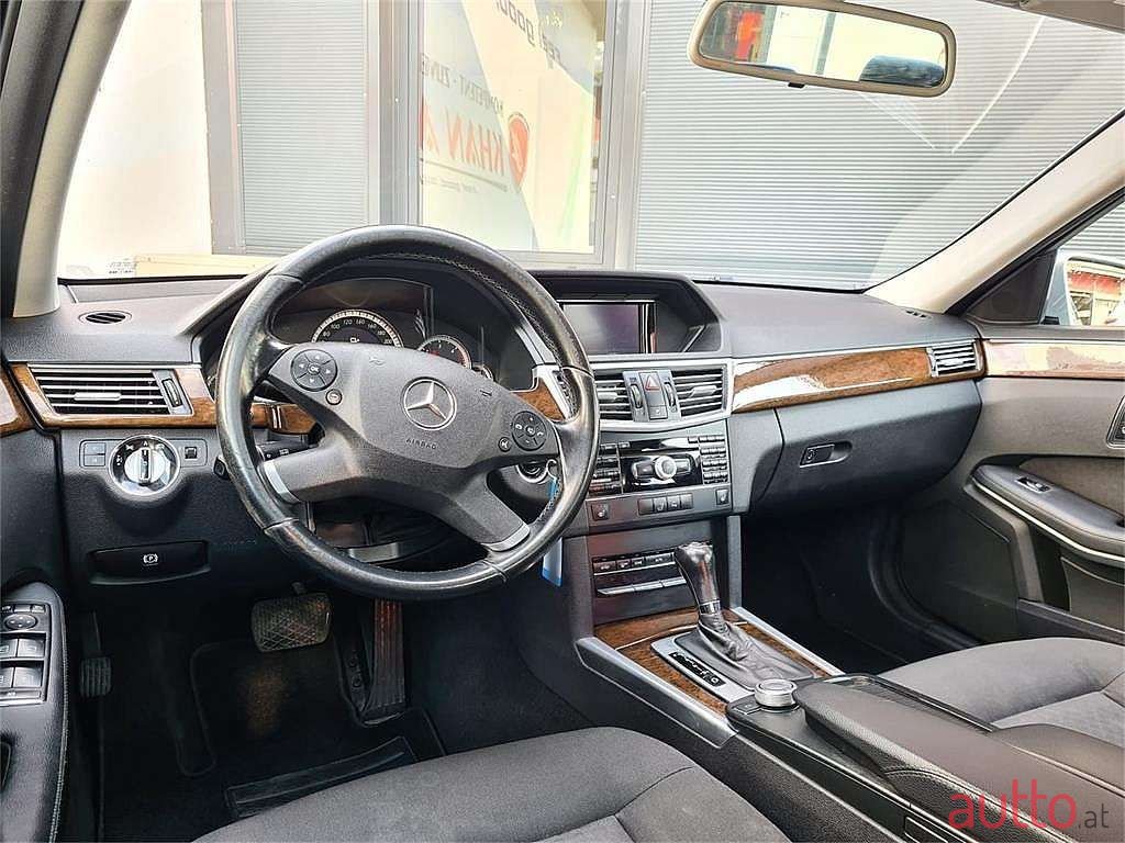 2010' Mercedes-Benz E-Klasse photo #6