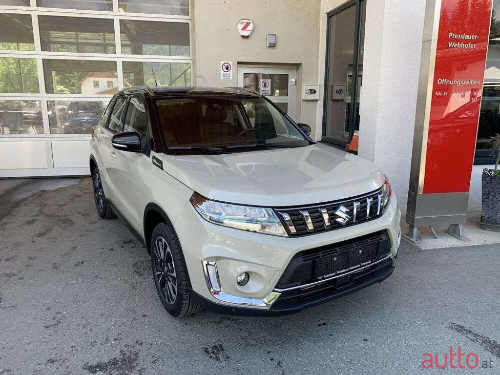 2022' Suzuki Vitara photo #1