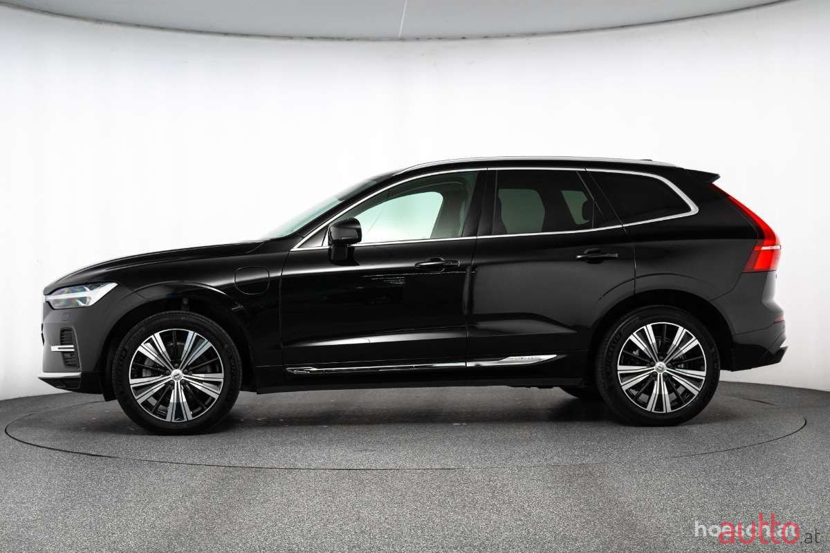 2023' Volvo XC60 photo #2
