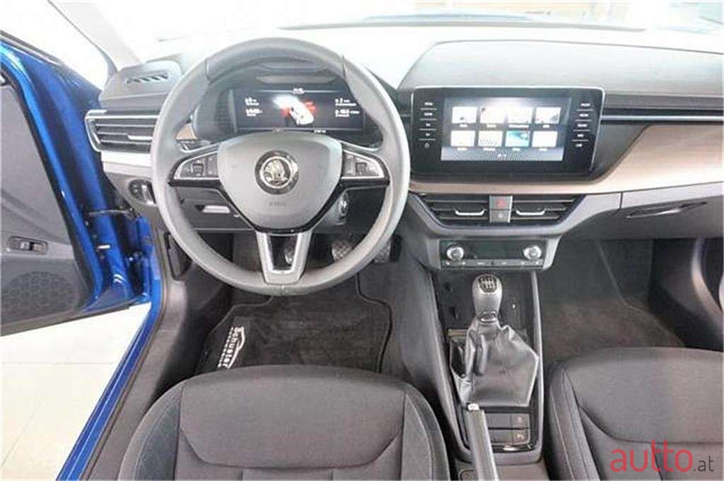 2020' Skoda Kamiq photo #5