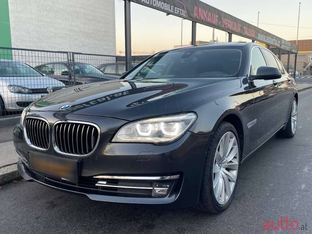 2015' BMW 7Er-Reihe photo #1