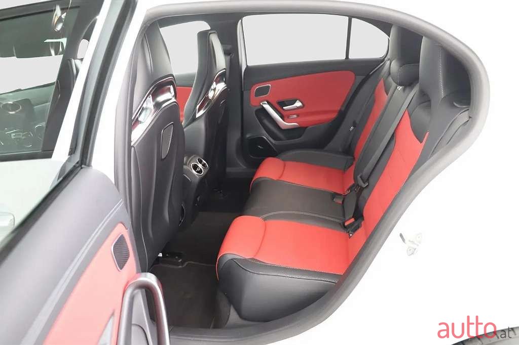 2022' Mercedes-Benz A-Klasse photo #6