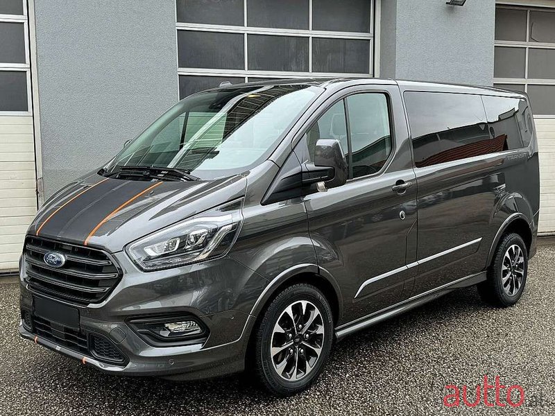 2021' Ford Transit Custom photo #1