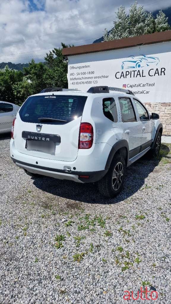 2016' Dacia Duster photo #6