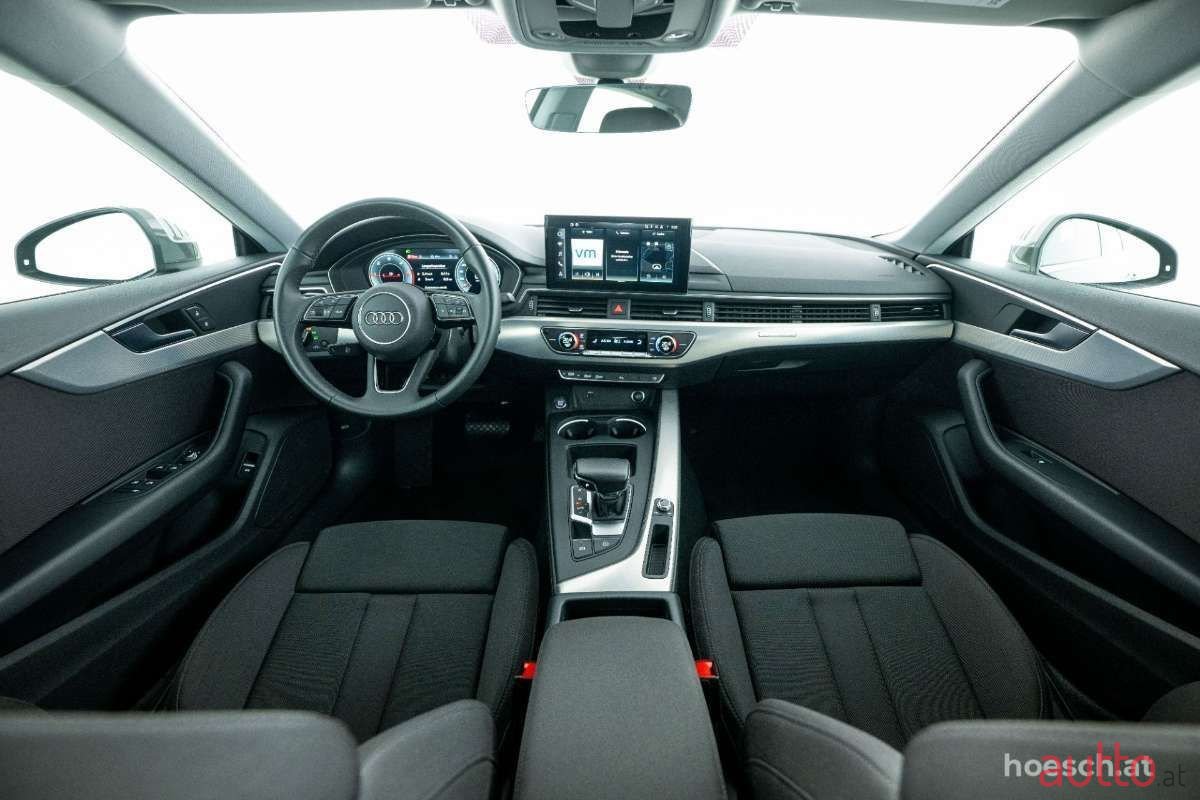 2023' Audi A5 photo #5