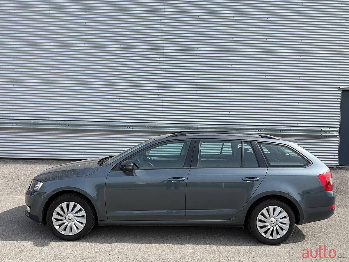 2015' Skoda Octavia photo #4