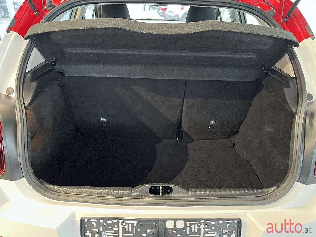 2019' Citroen C3 photo #4