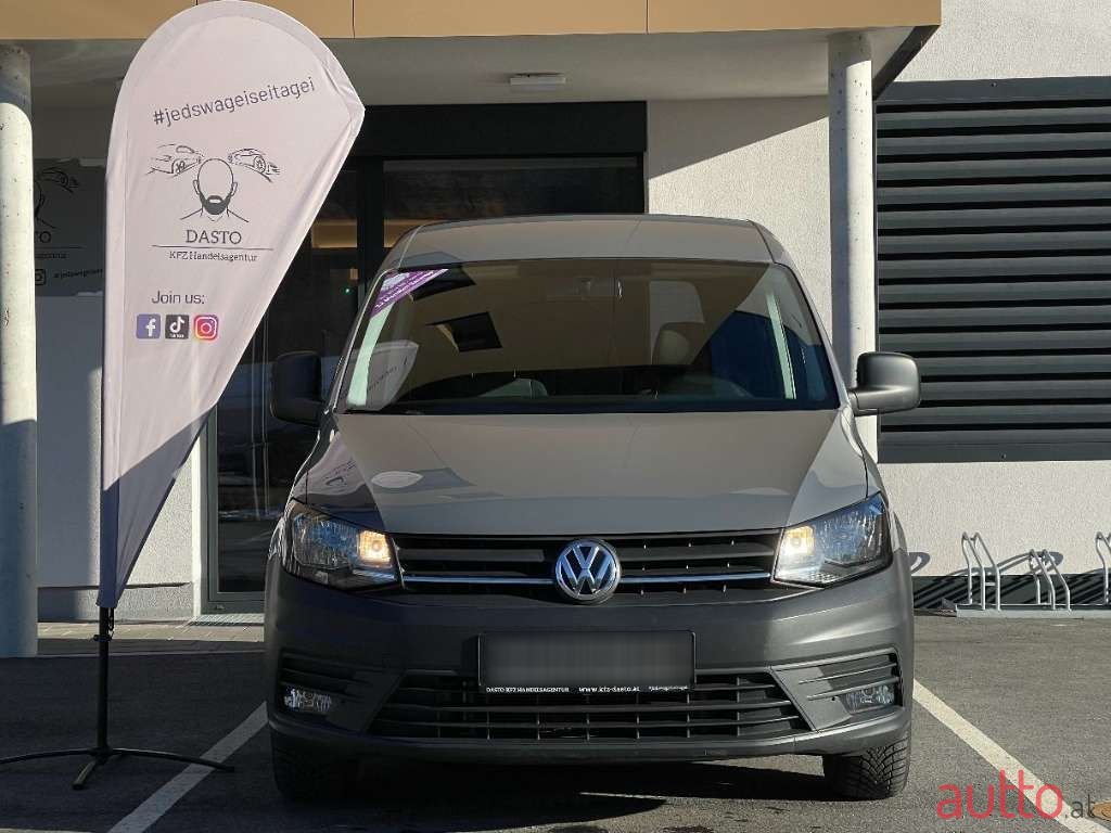 2015' Volkswagen Caddy photo #3