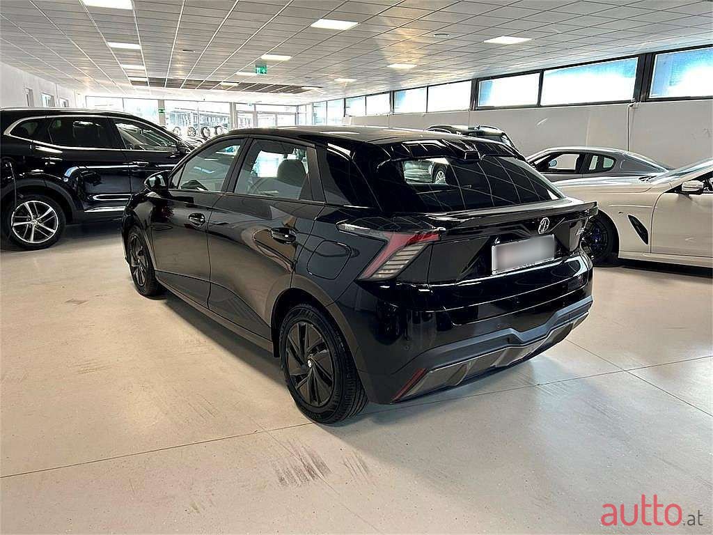 2022' MG MG4 photo #5