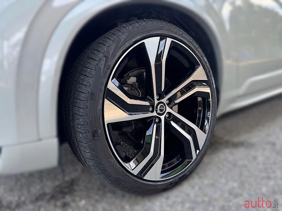 2020' Volvo XC90 photo #4