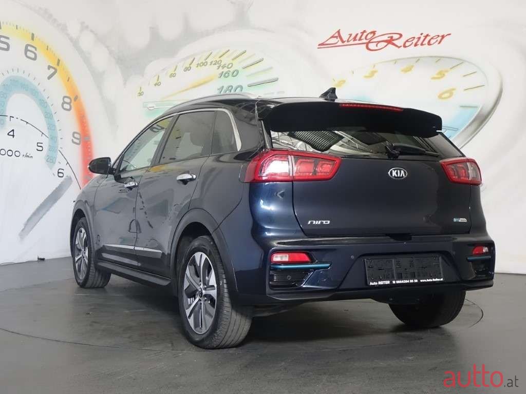 2019' Kia Niro photo #4