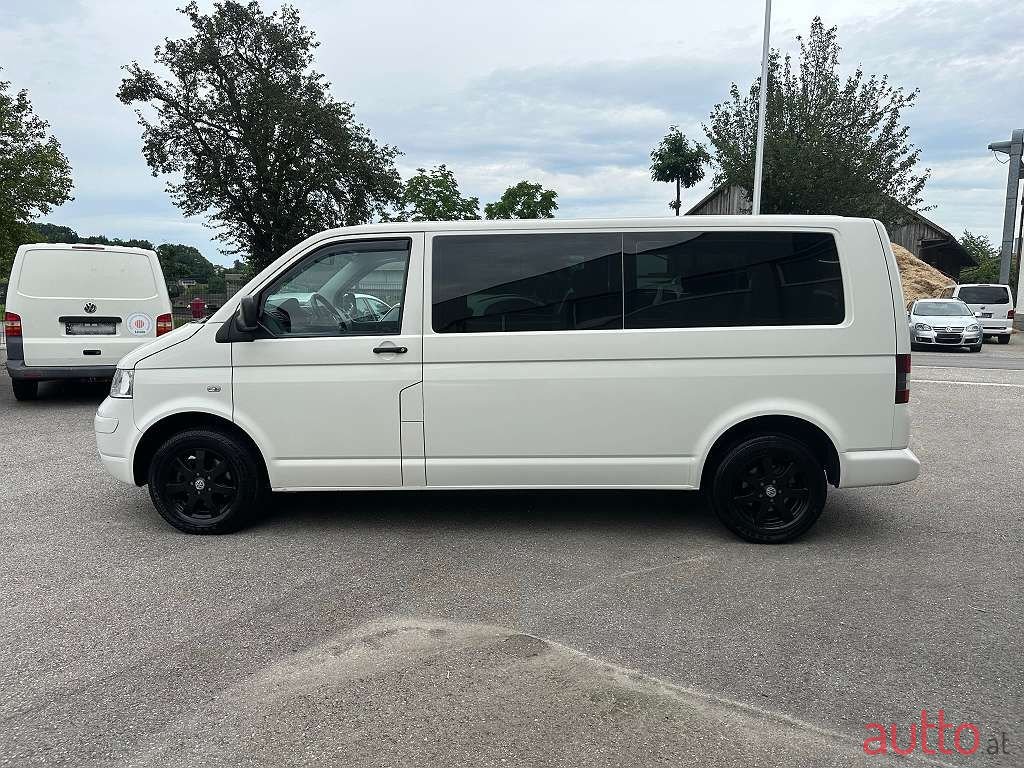 2008' Volkswagen T5 photo #6