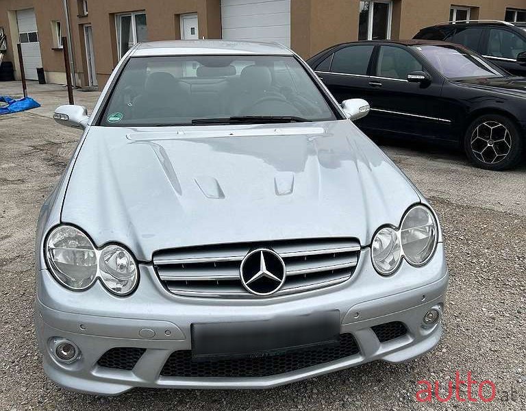 2008' Mercedes-Benz Clk-Klasse photo #1