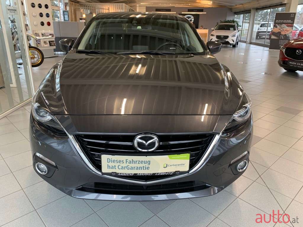 2016' Mazda Mazda3 photo #2