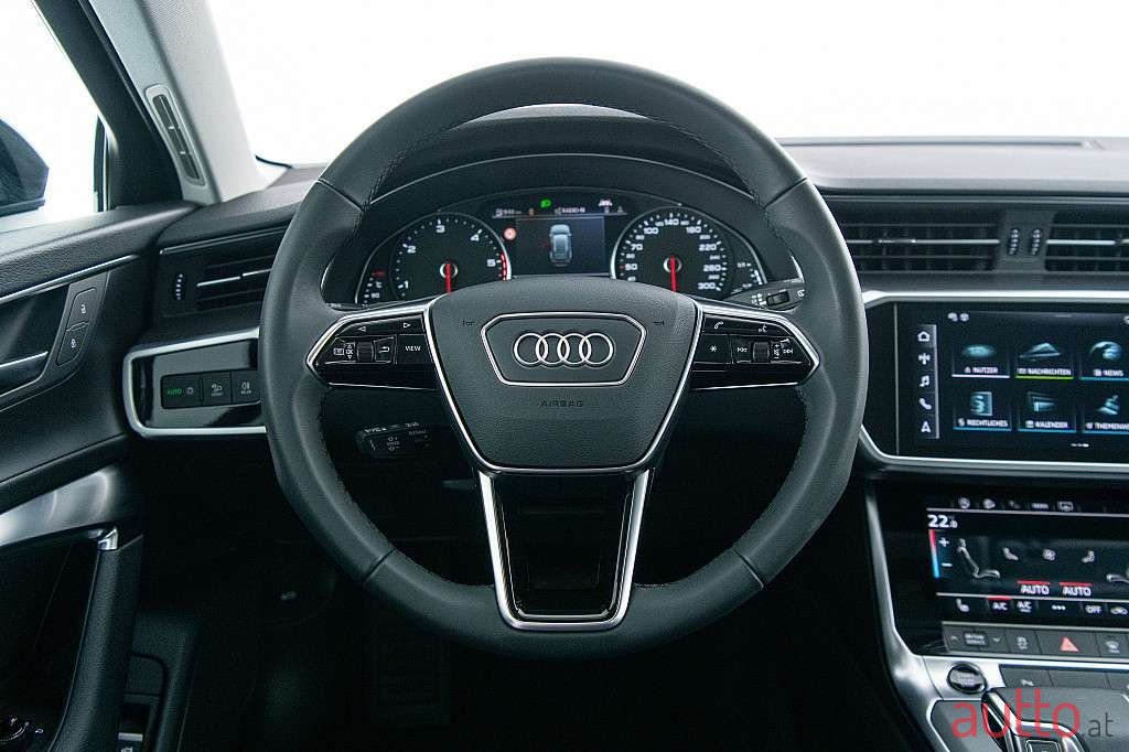 2023' Audi A6 Allroad photo #6