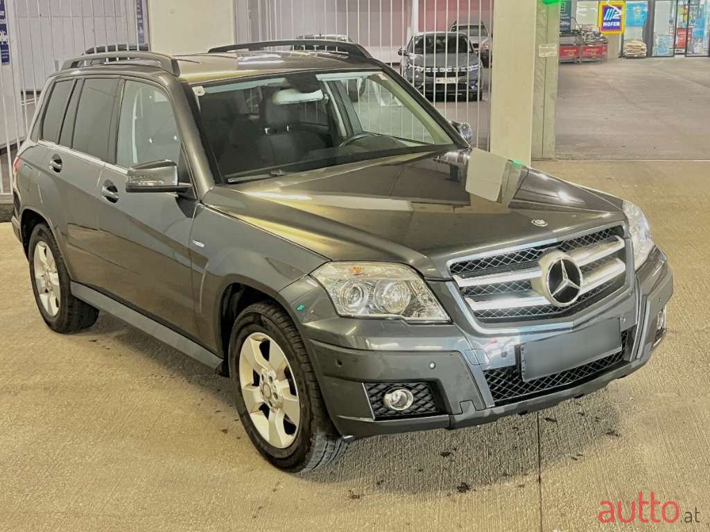 2009' Mercedes-Benz Glk-Klasse photo #5