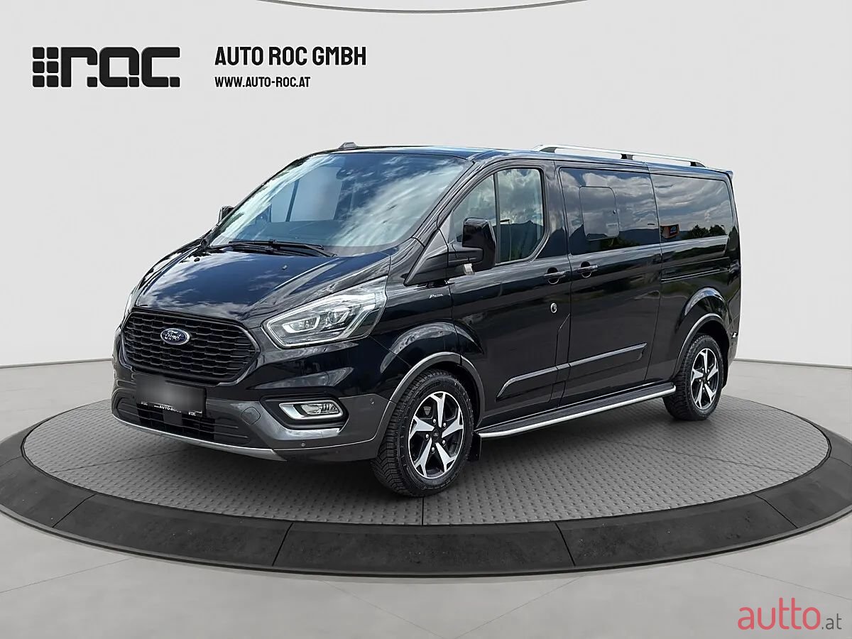 2022' Ford Tourneo photo #1