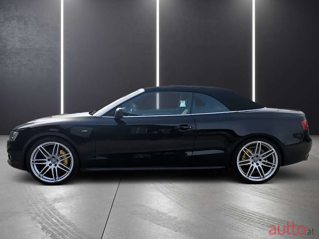 2011' Audi A5 photo #6
