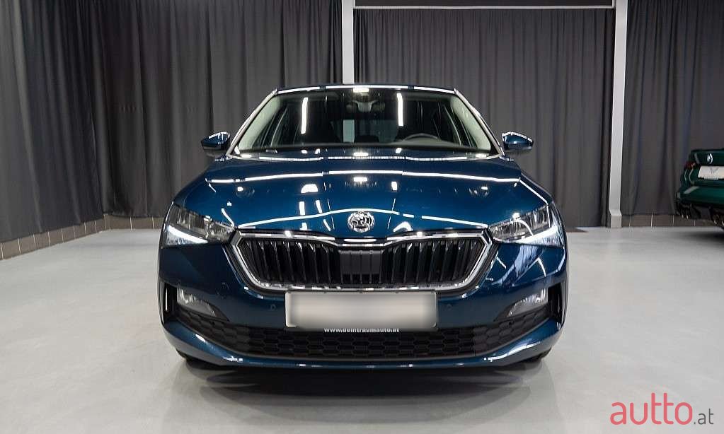 2020' Skoda Scala photo #3