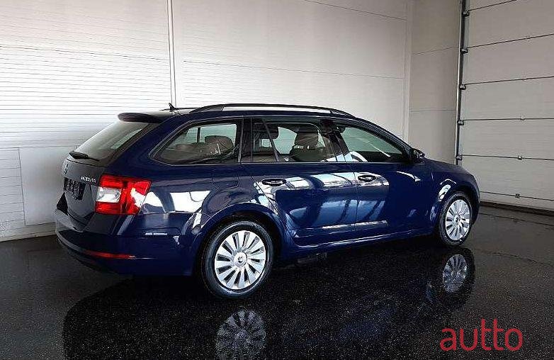2017' Skoda Octavia photo #1