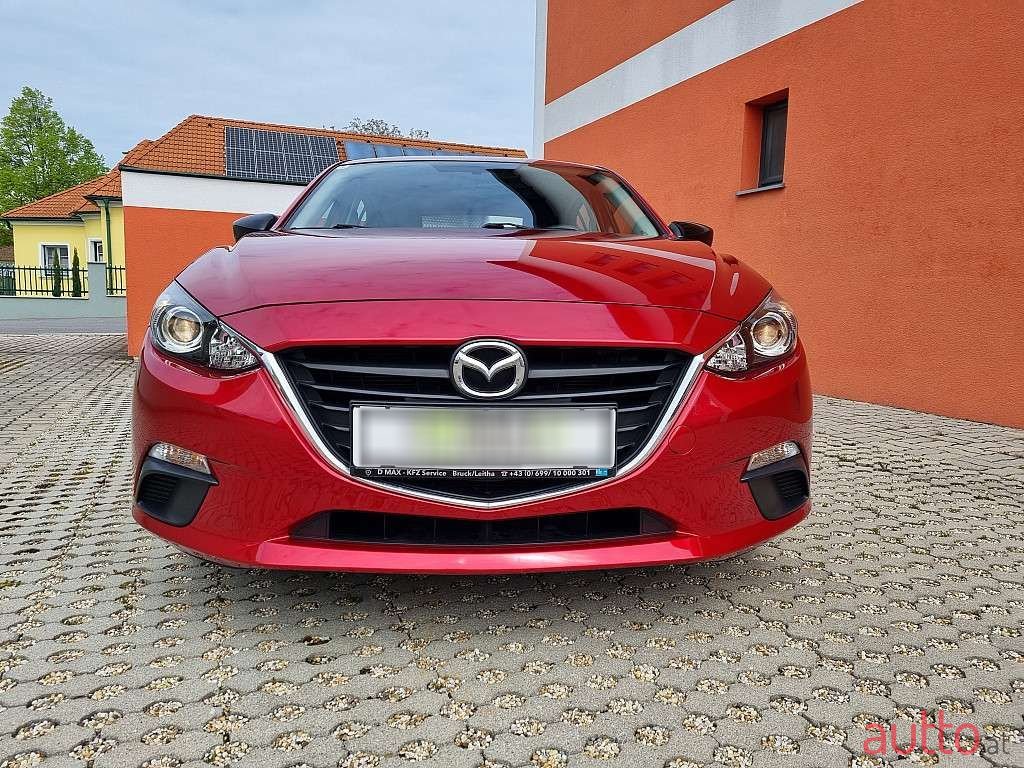 2015' Mazda Mazda3 photo #2