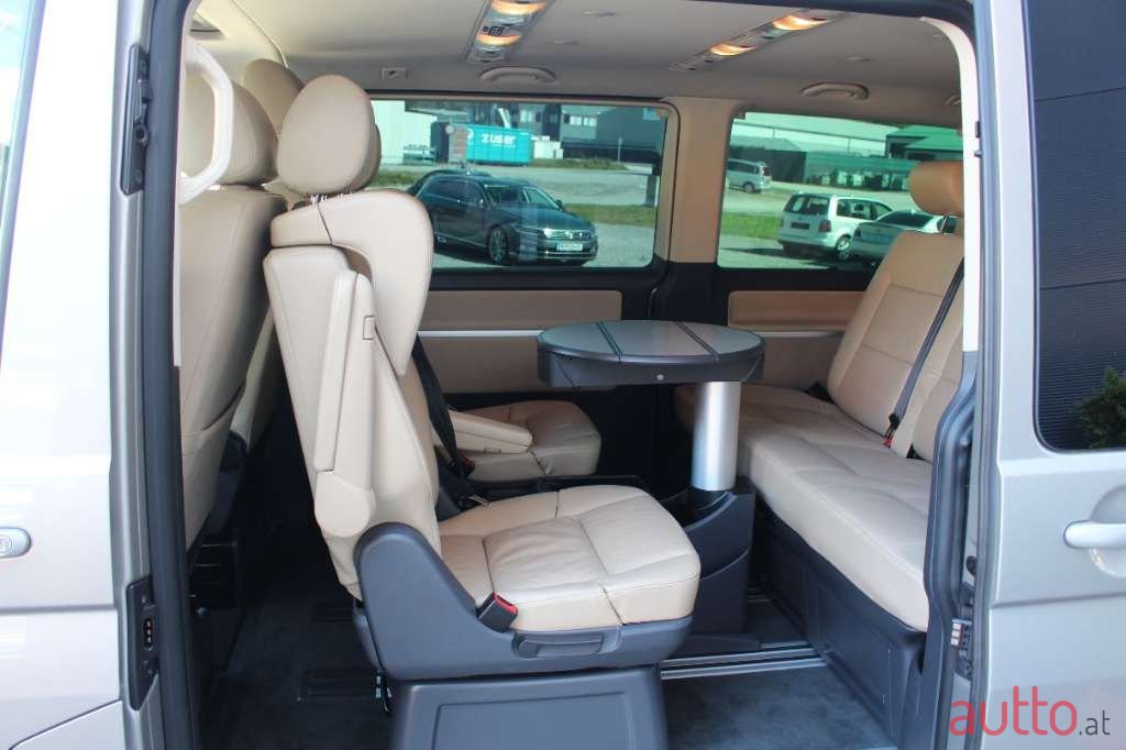 2012' Volkswagen T5 photo #5