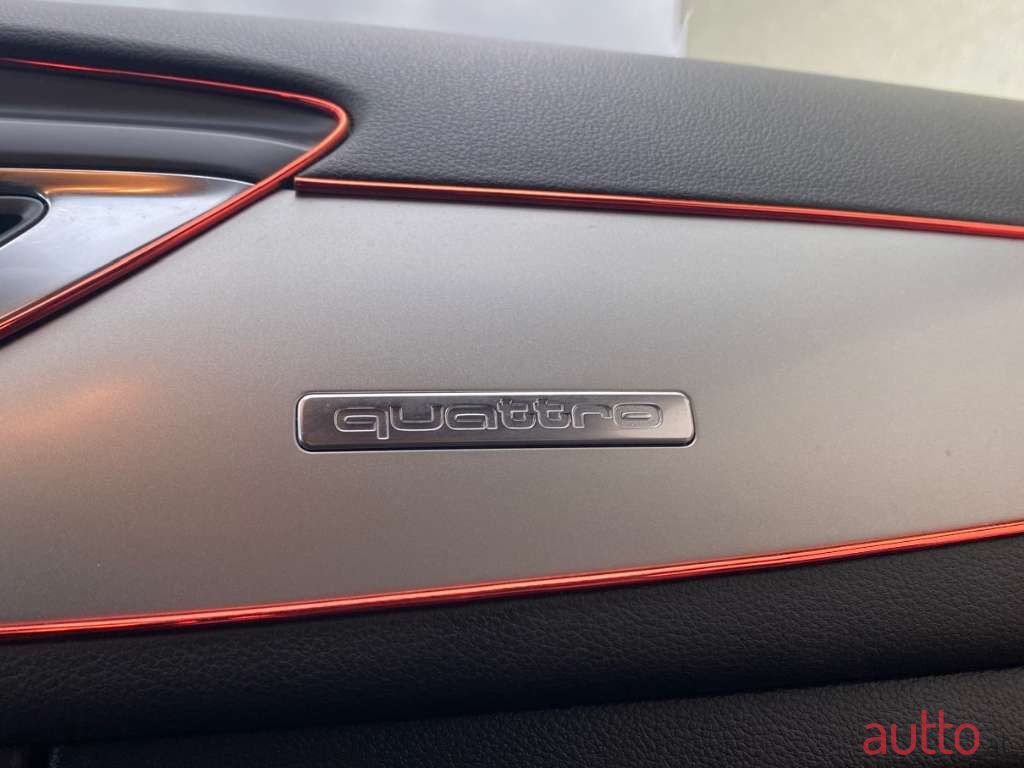 2012' Audi A6 photo #6