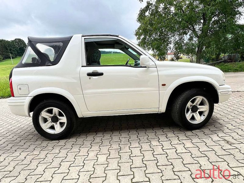 2001' Suzuki Grand Vitara photo #3