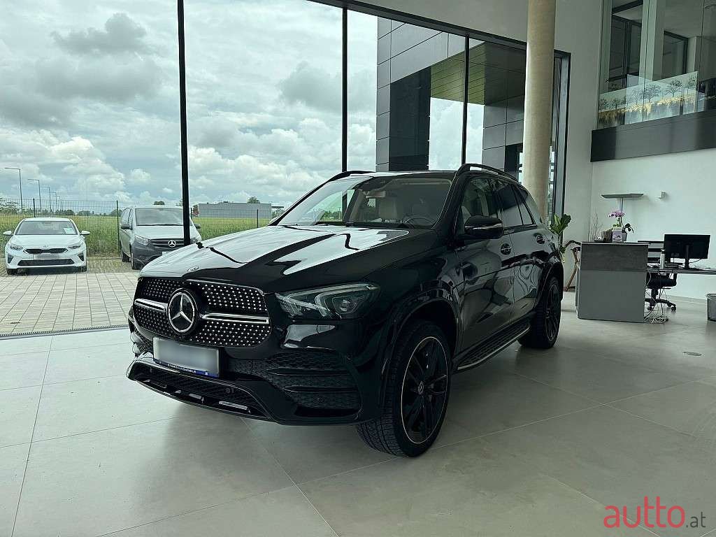 2019' Mercedes-Benz Gle-Klasse photo #1