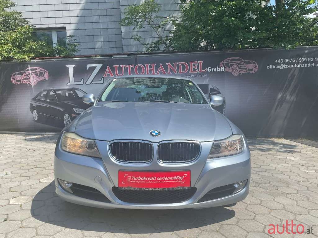 2010' BMW 3Er-Reihe photo #2