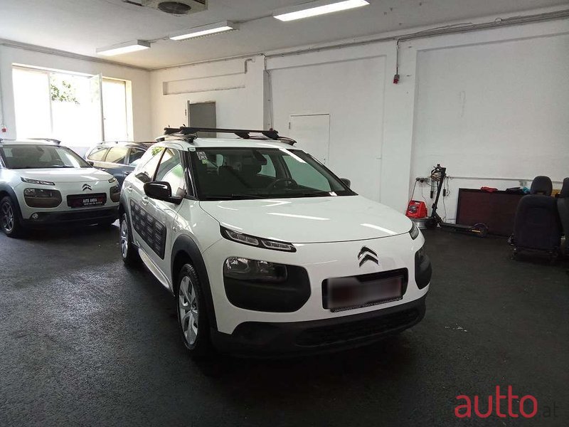 2014' Citroen C4 Cactus photo #4