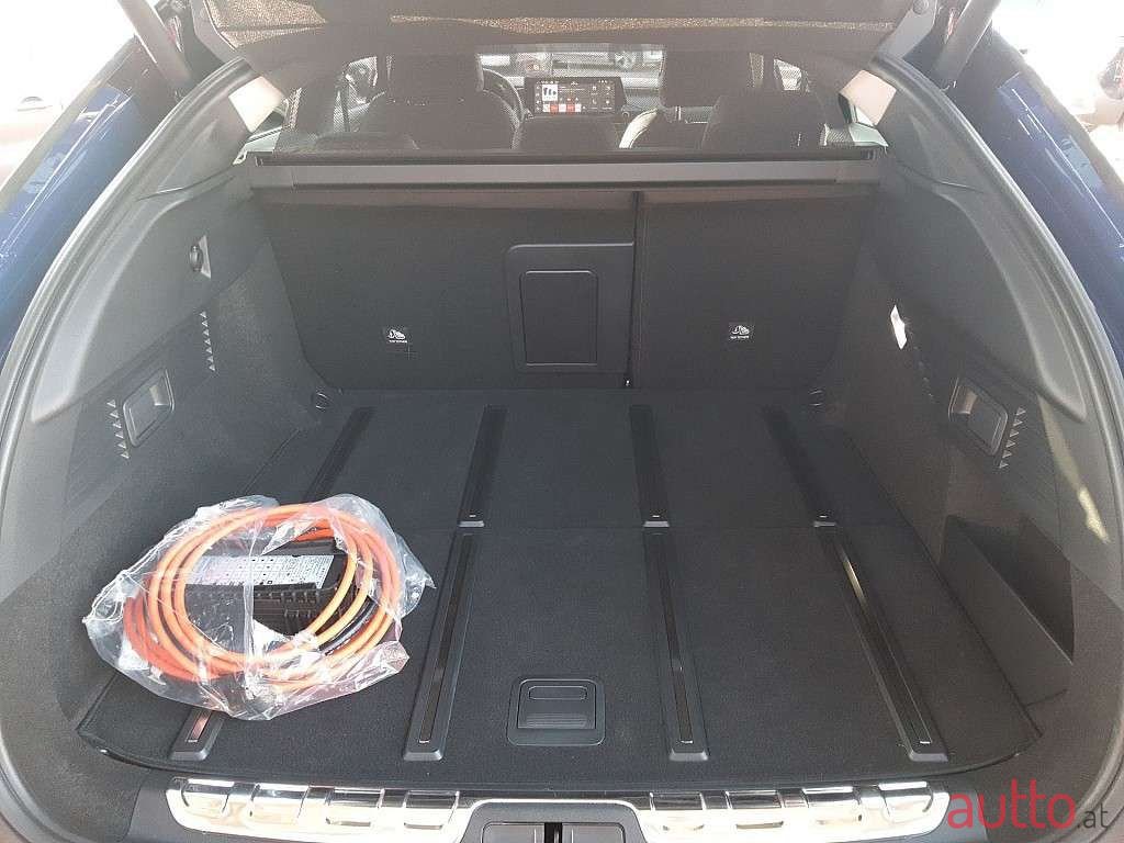 2022' Citroen C5 X photo #5